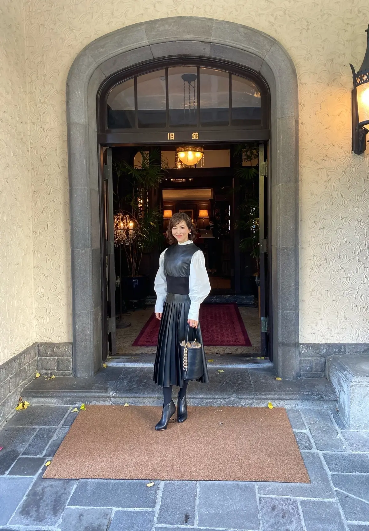 上下黒でセットアップ風コーデ 2選の画像_5