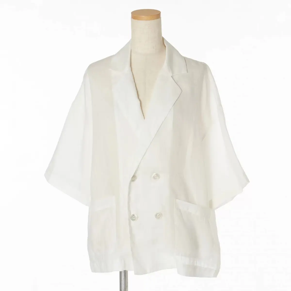 【50代 週末コーデ】エレガントに体型カの画像_2