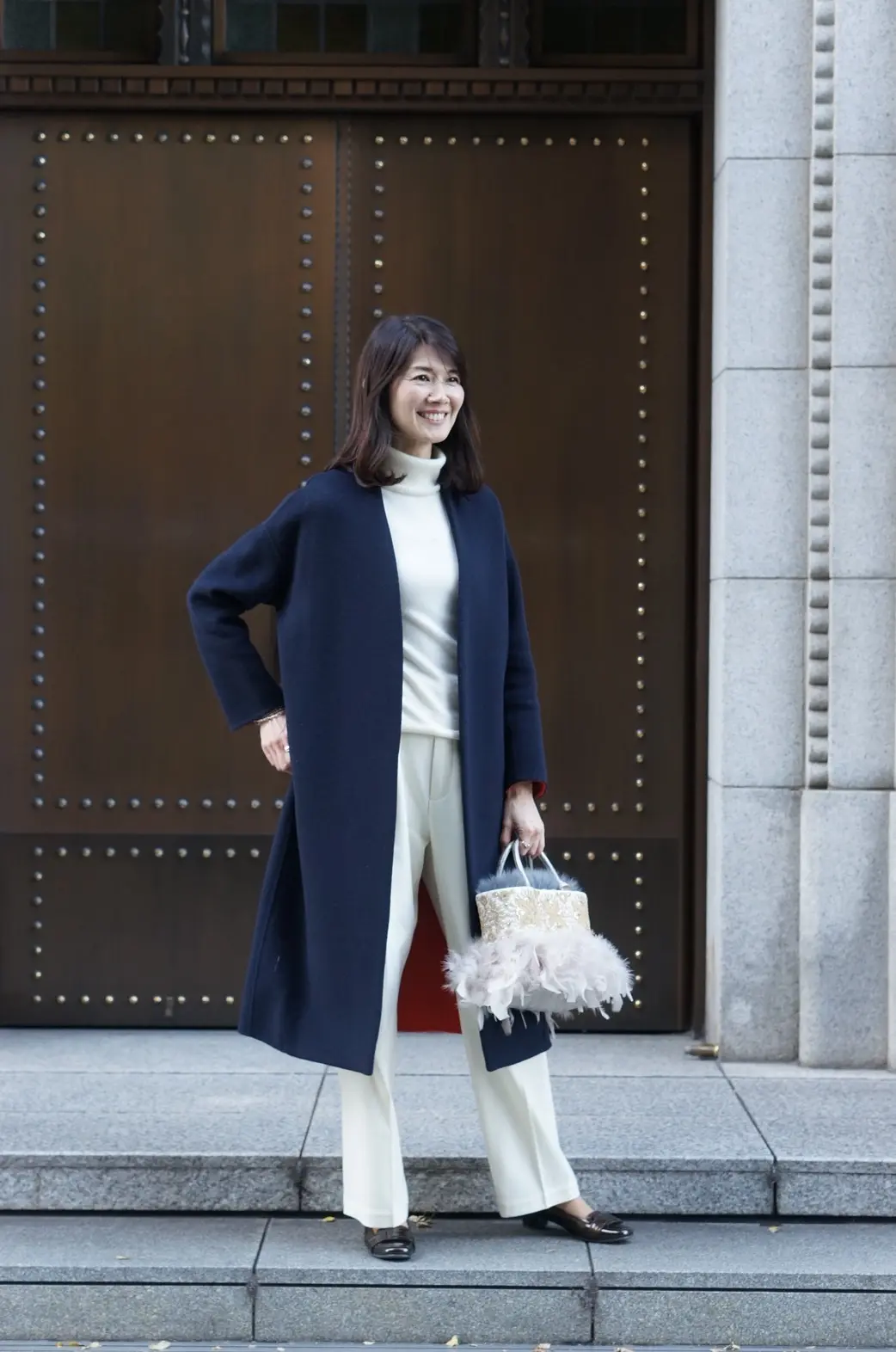 好感度の高いネイビー×ホワイトの画像_2