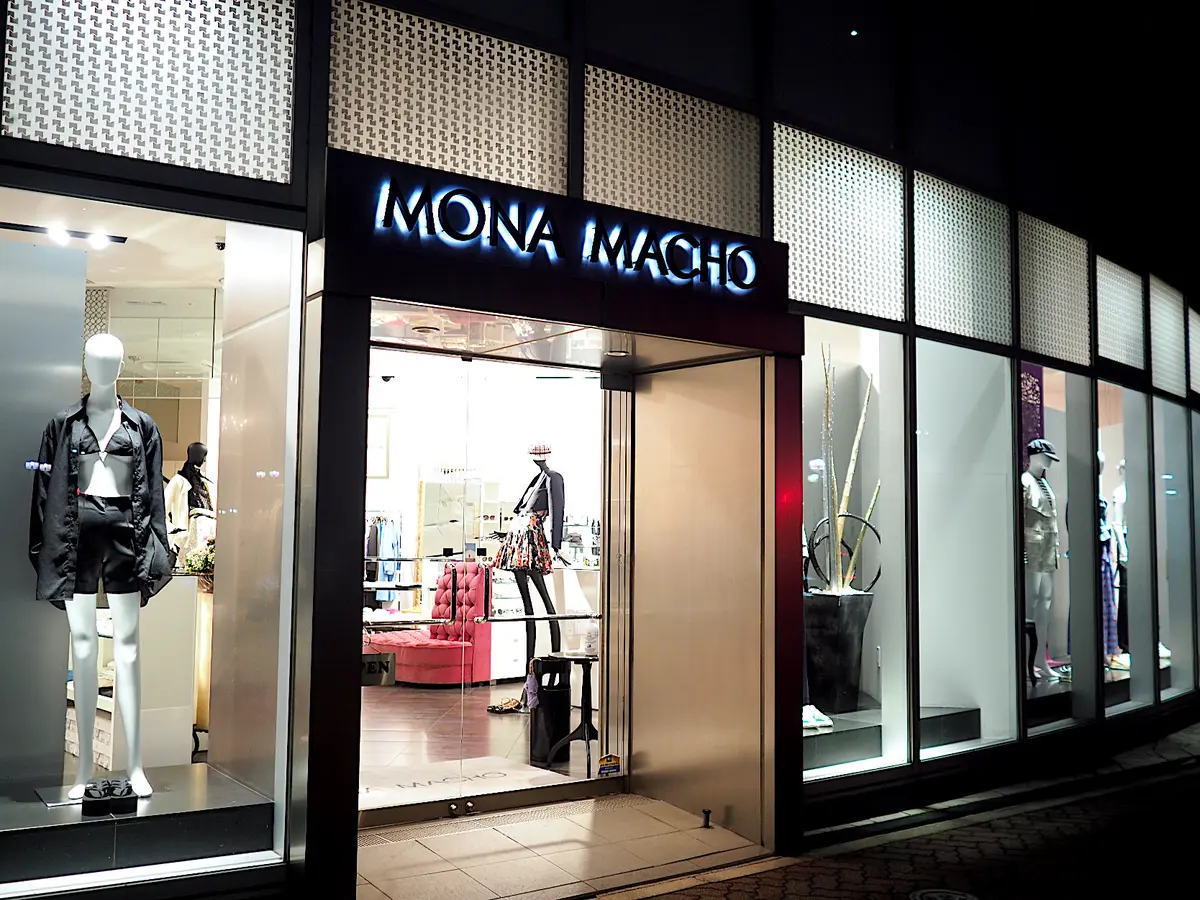 MONA MACHO（モナマッチョ）外観