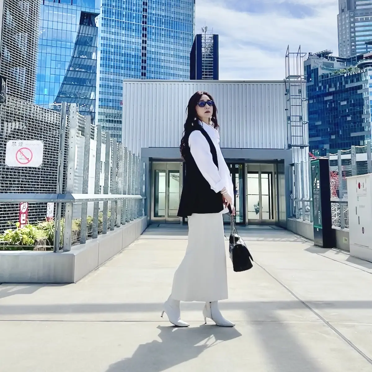 秋コーデ〜白シャツ編〜の画像_4