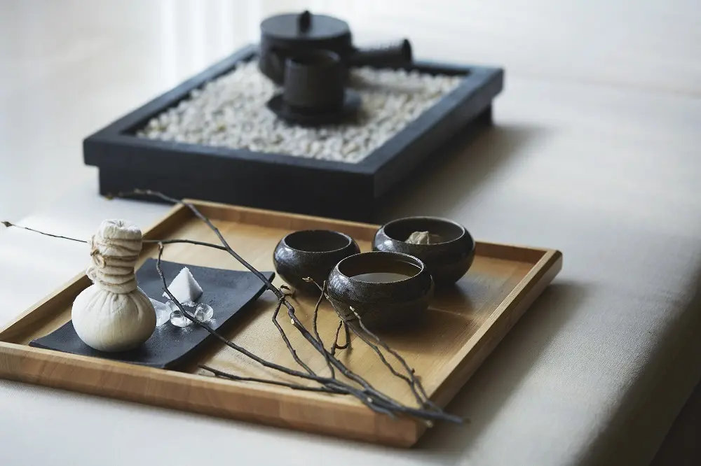 クロモジを使った120分のトリートメント