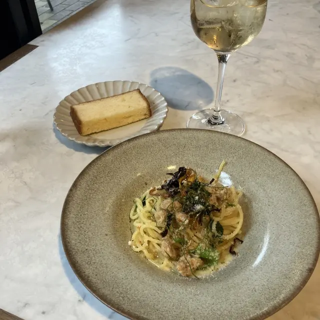 見上げれば東京タワーのおしゃれレストランの画像_6