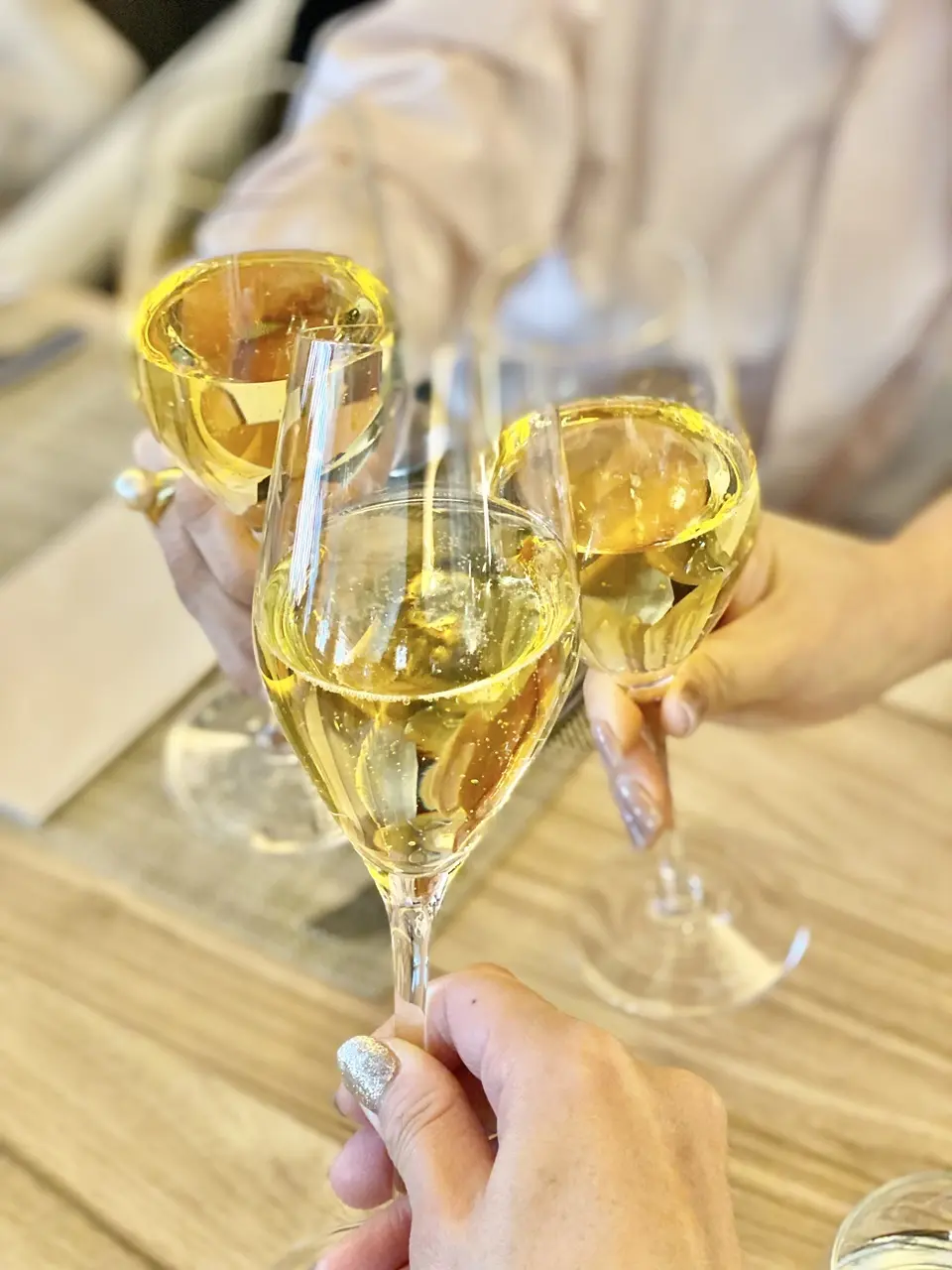 シャンパーニュで乾杯