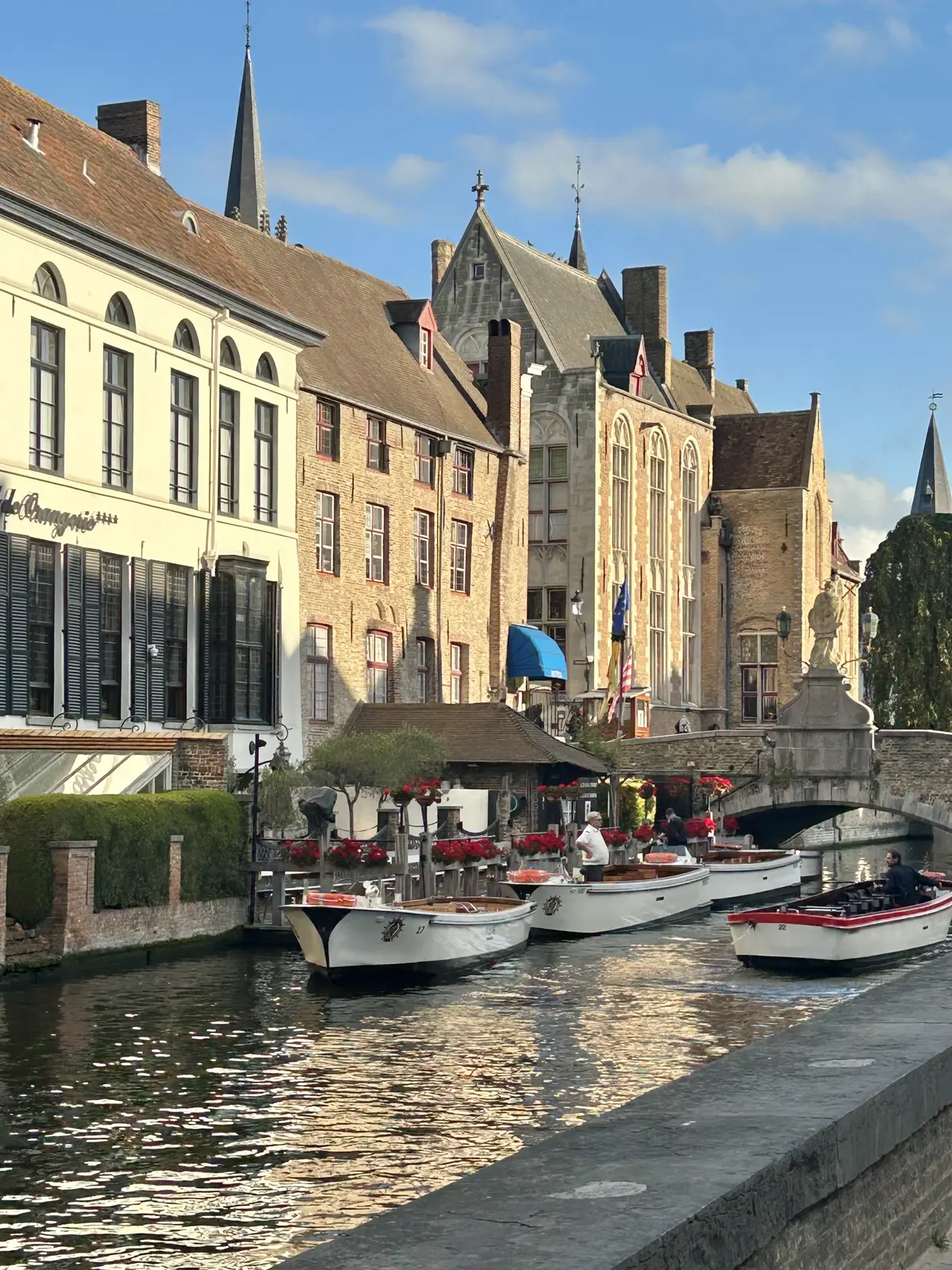 ブルージュ　世界遺産　運河