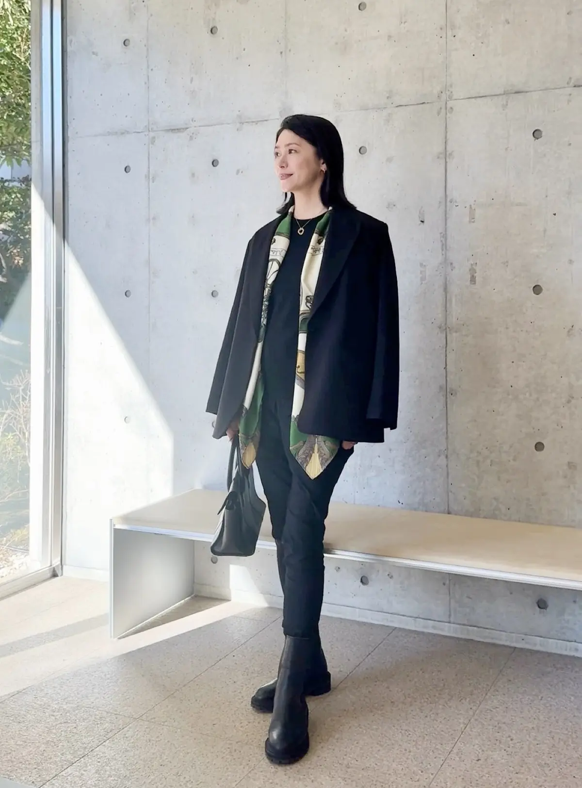 華組　小林五月子さん　スカーフコーデ