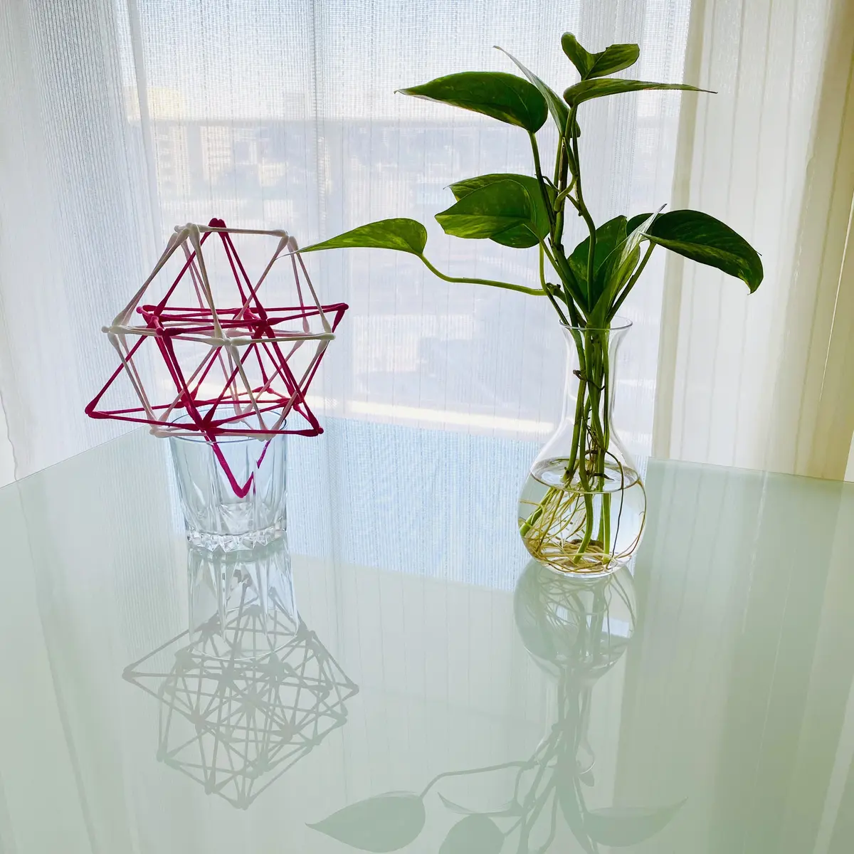 影も面白い綺麗な形✨　もっと大きな立体も作って行きたいです。