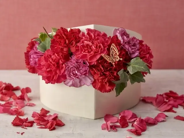 ジェーン・パッカー「Mother’s Day Collection」from London