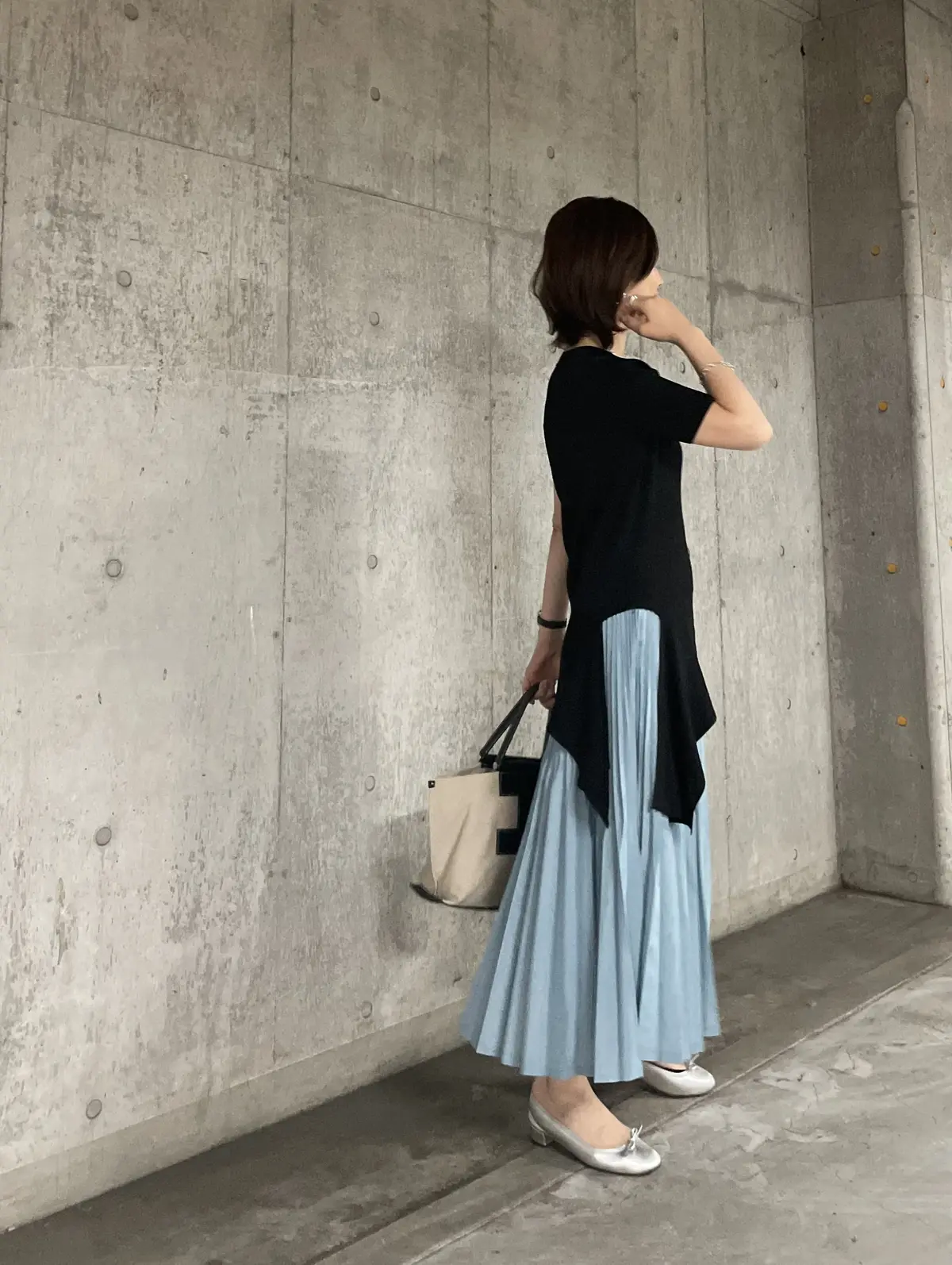 技ありブラックに使える艶プリーツの画像_1