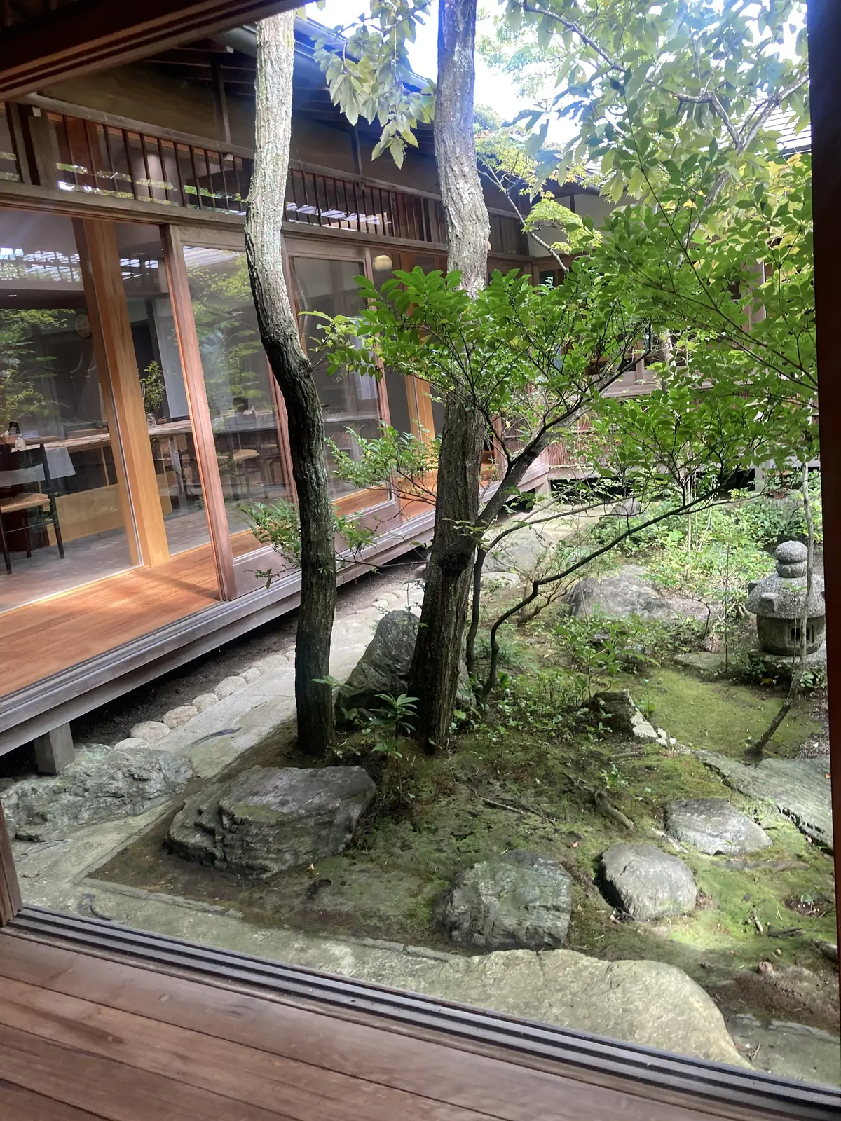 庭の匠にご指導いただく寄せ植えワークショの画像_7