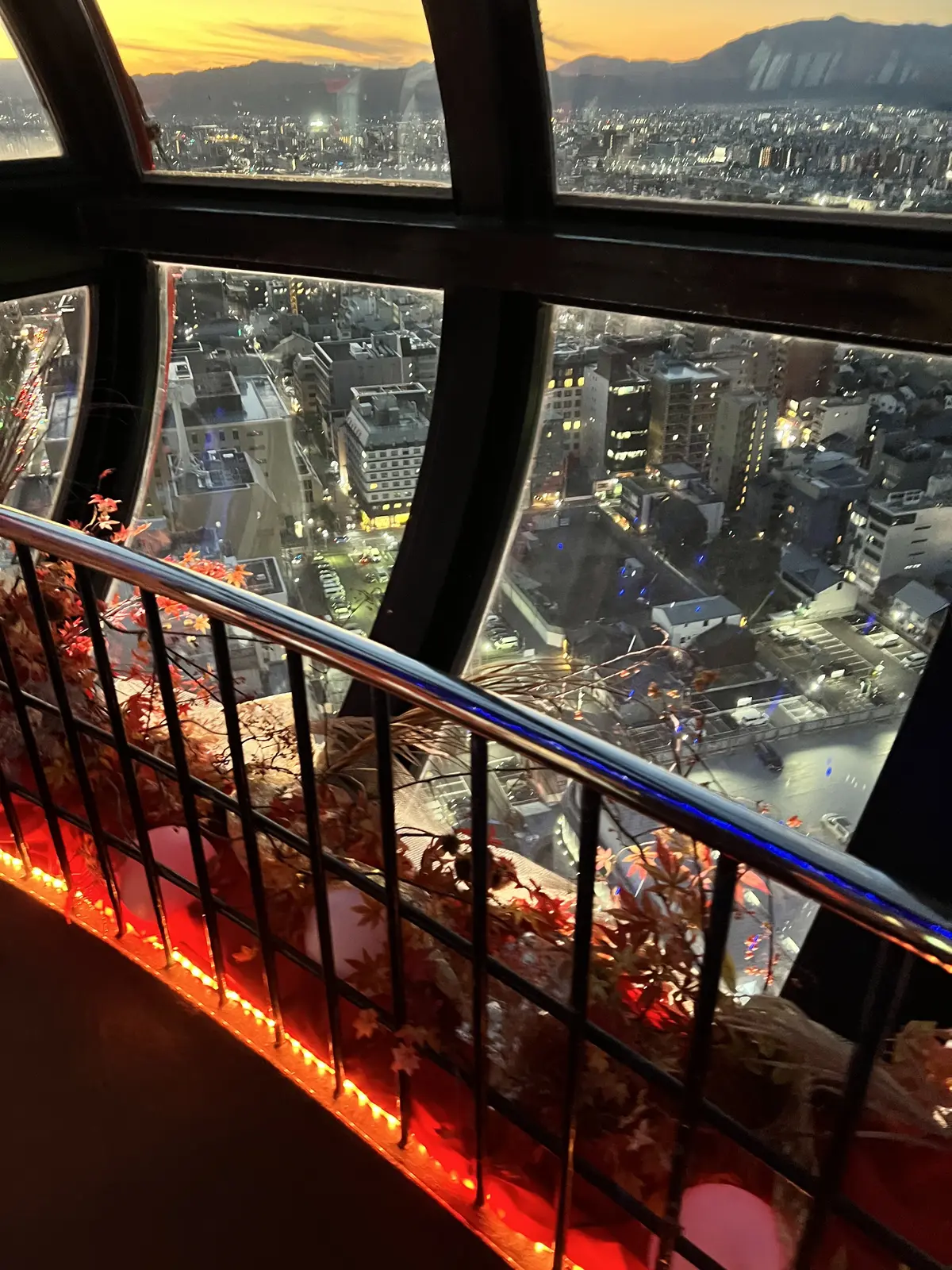 京都1泊2日の夫婦旅②〜京都タワー、西本の画像_3