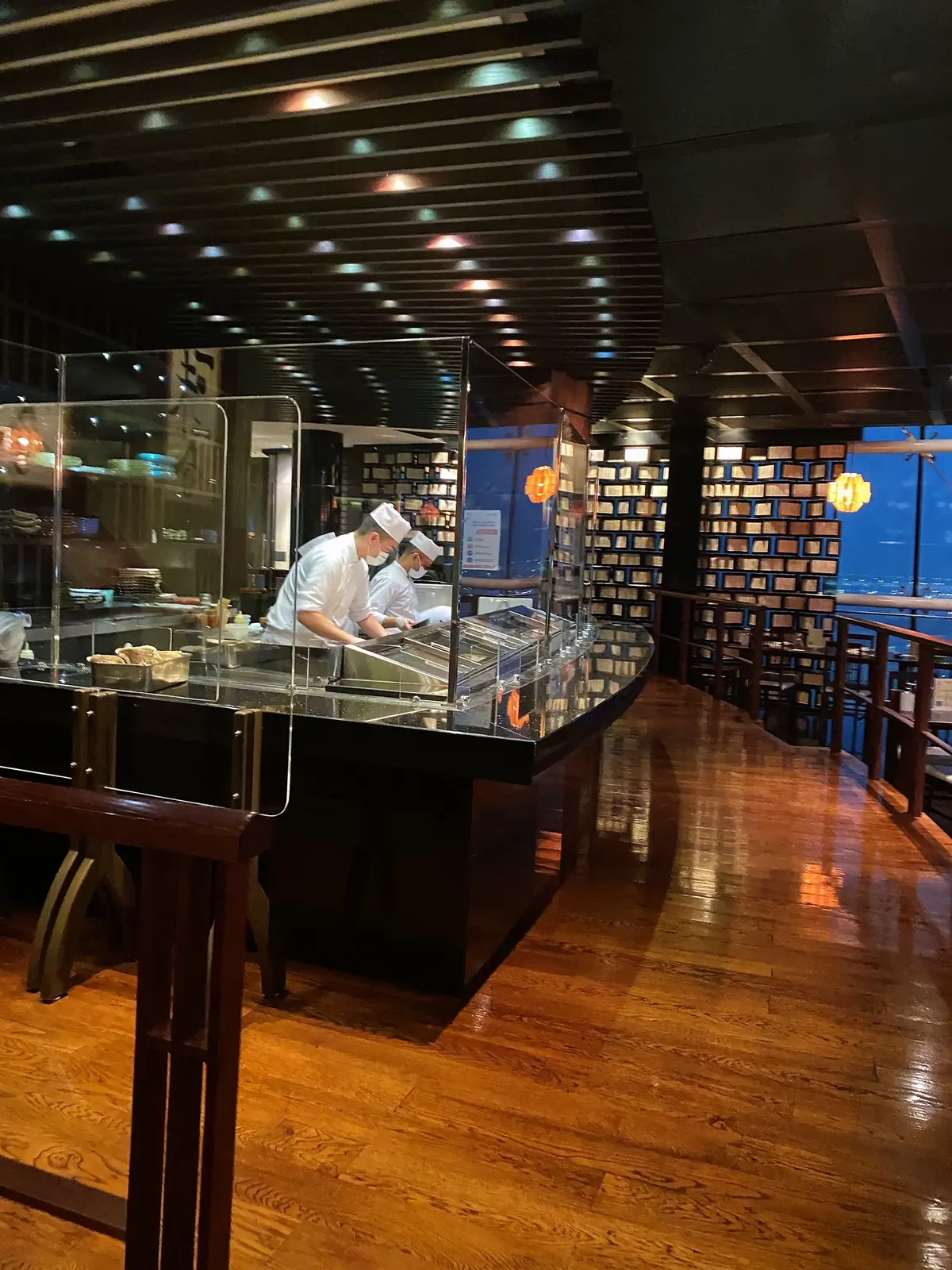 5つ星ホテル「ラッフルズ・ドバイ」&有名の画像_17