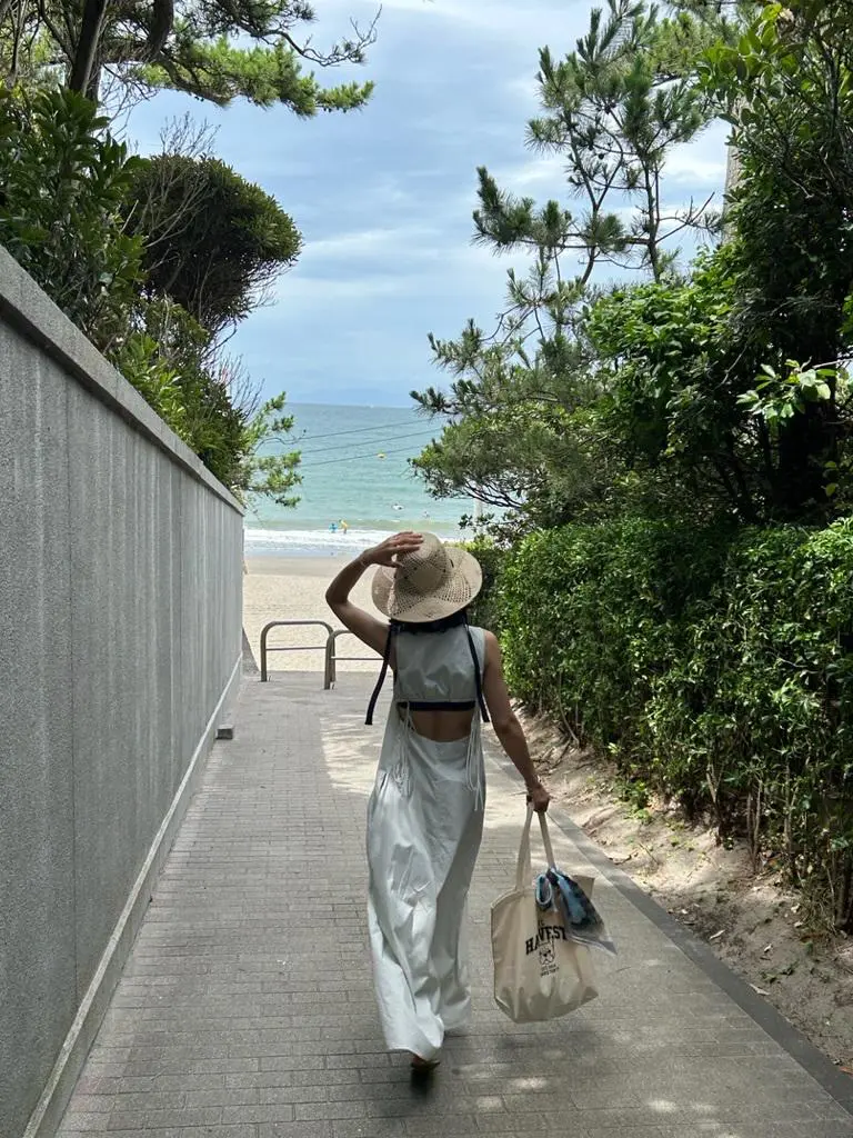 ZARAの夏ワンピでヘルシーな大人の肌見の画像_6