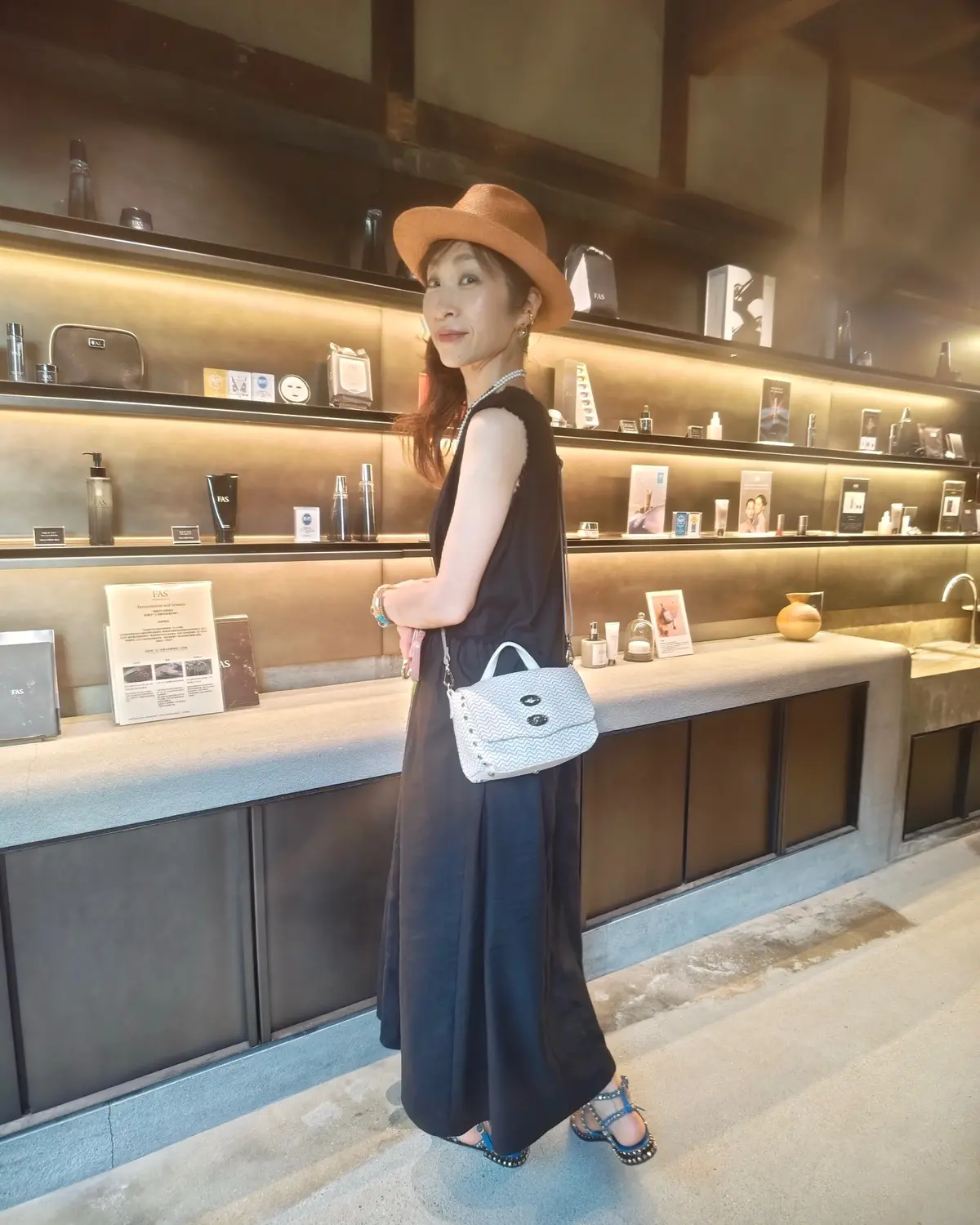 黒ワンピースで楽しむ夏の京都〜日本庭園やの画像_19