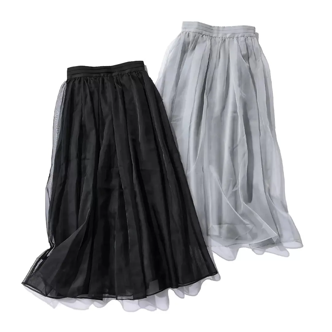 きちんと＆華やかシーンに映える服【50代の画像_1