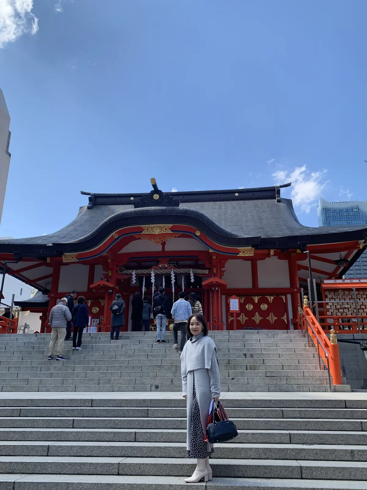 花園神社の拝殿