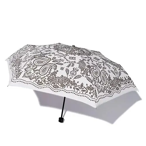 大人のための水着と水際アイテム【50代 の画像_7