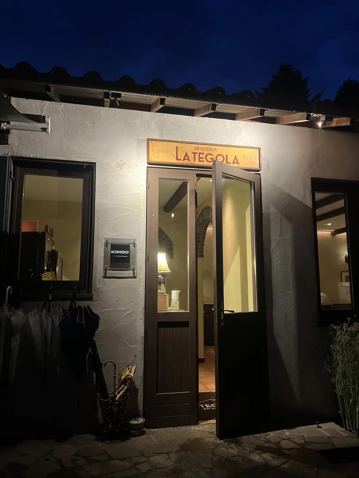 ワンコと入れるイタリアンレストラン　LA TEGOLA