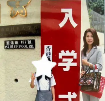 50代若見えヘアスタイル　50代ヘアスタイル　ショートボブ　ショート　ショートヘア　ミディアム　ヘアカラー　ショートとボブの間　こなれショート　エクラjマダム アラフィーヘア　アラフィフヘア　50代ショート　 老けないショート