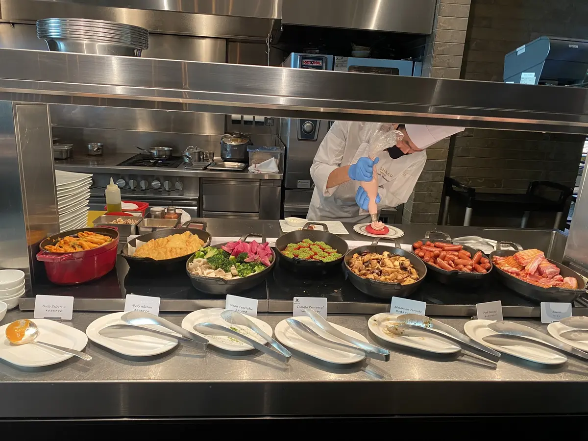 コンラッドで朝食を♡ニットパンツコーデ　の画像_9