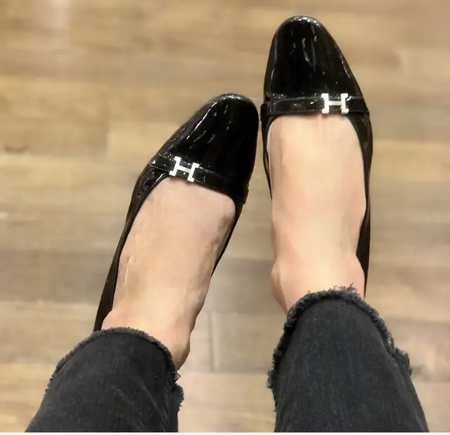 エルメス　エナメルブラック　フラット