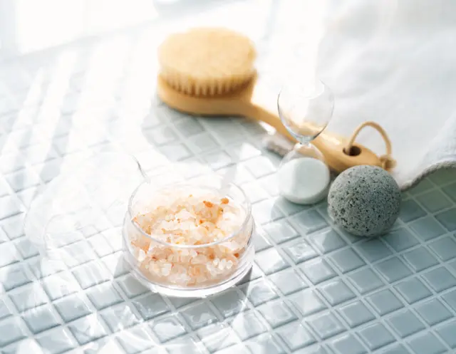 歩く・湯ぶねにつかる。全身の血流をめぐらせる