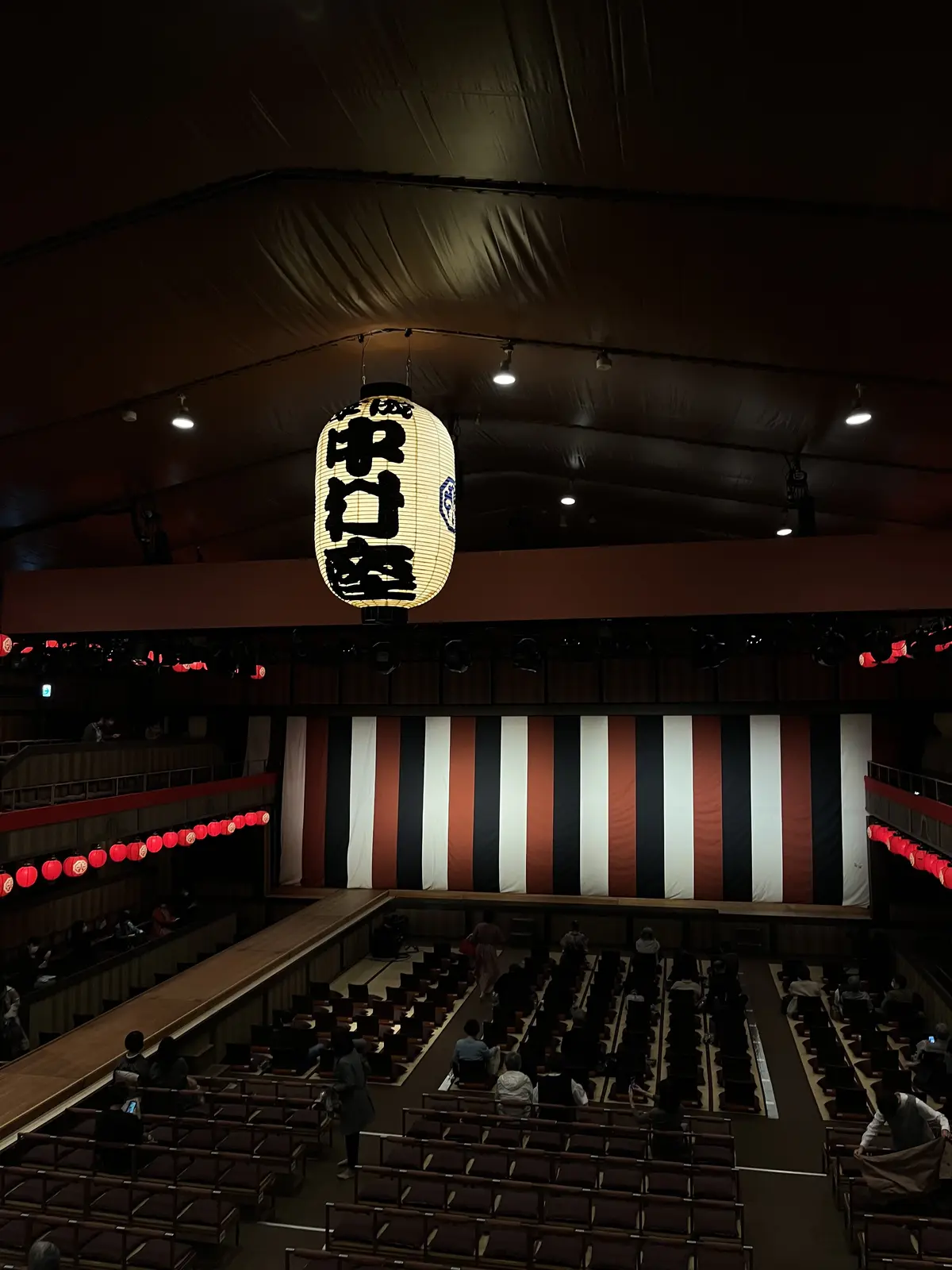 平成中村座　劇場内　2階席から撮影