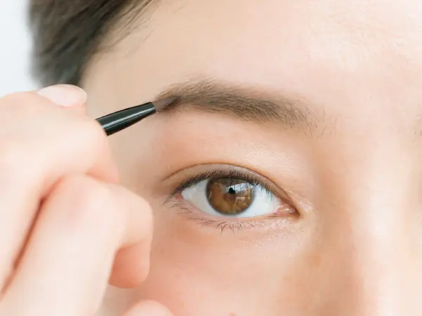 眉の増毛メイクは“緑ブラウン”がカギ！　の画像_6