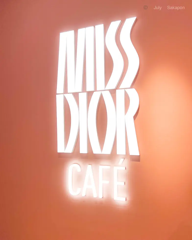 【DIOR】花の香りと愛しディオールカフの画像_9