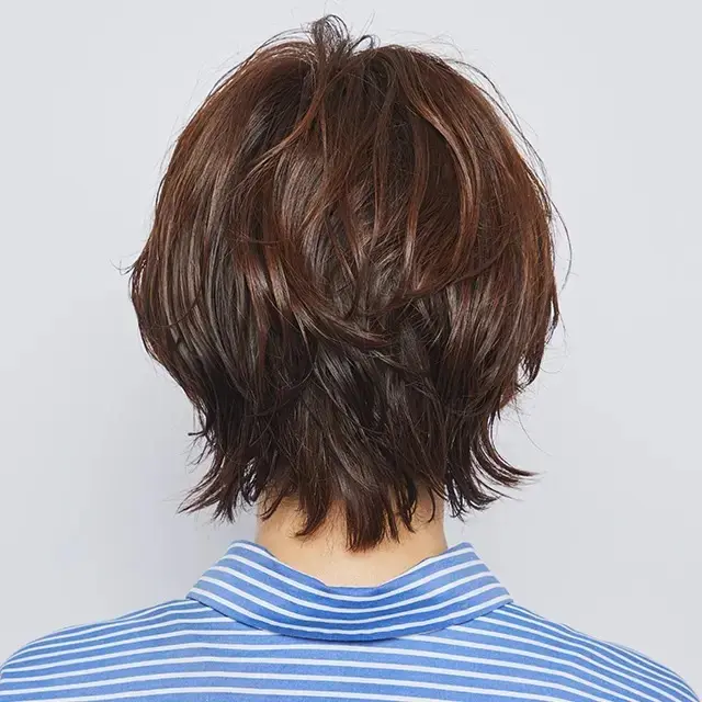 50代のショートウルフはパーマを味方に。さらに髪質のカモフラージュも！