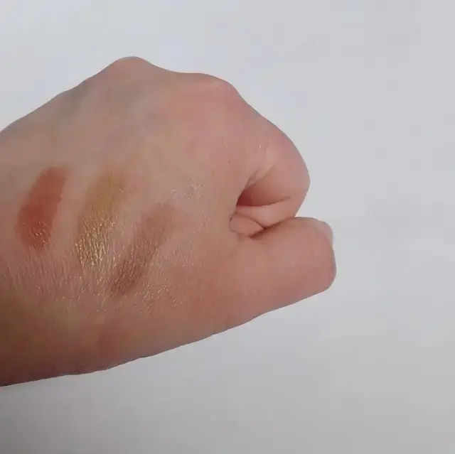 KATE スティックアイシャドウ 試し塗り