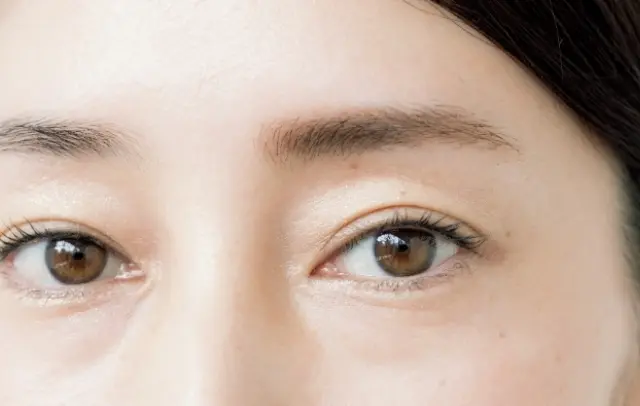 眉マスカラでここまで仕上がる