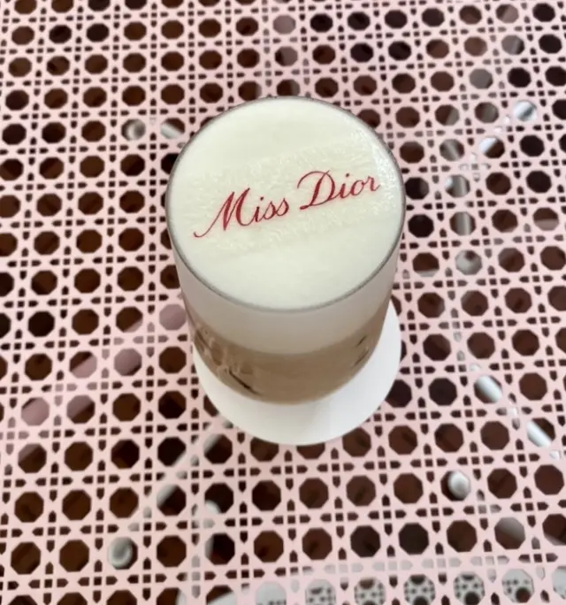 いくつになってもビューティーとファッショの画像_13