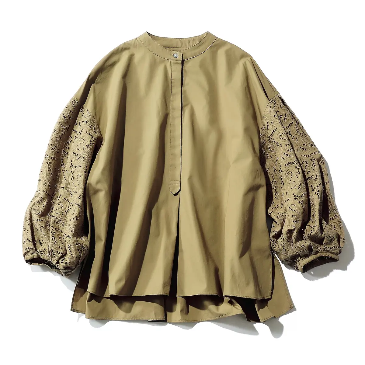 E by éclat 袖レースブラウス