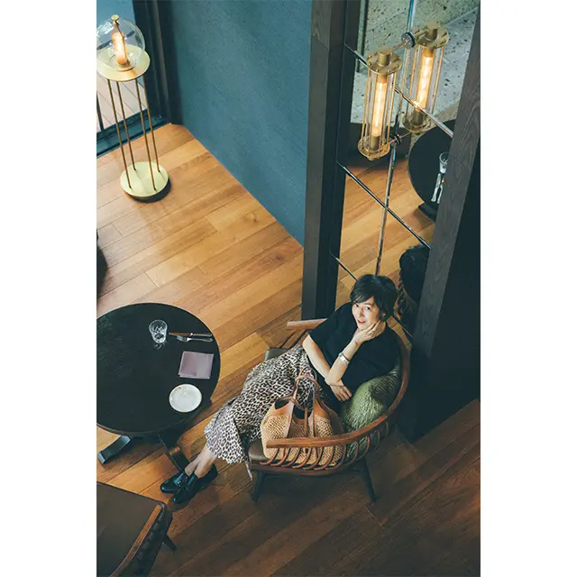 スカートスタイルにはもちろんデニムにも。 スニーカーがわりに気軽にふだん使い