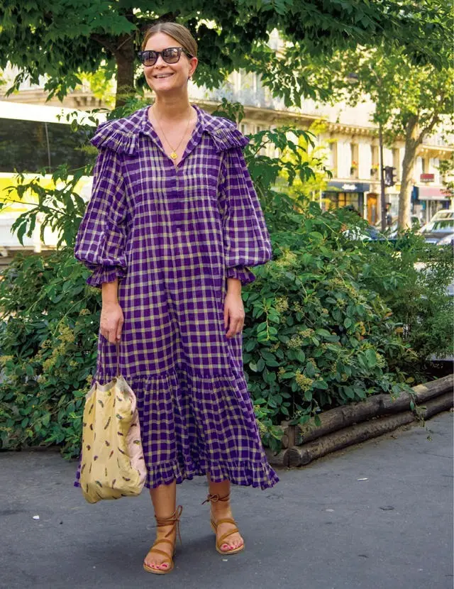 レア（スタイリスト）