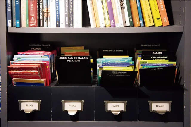 スマホでなんでもできる時代だからこそ貴重な紙の地図