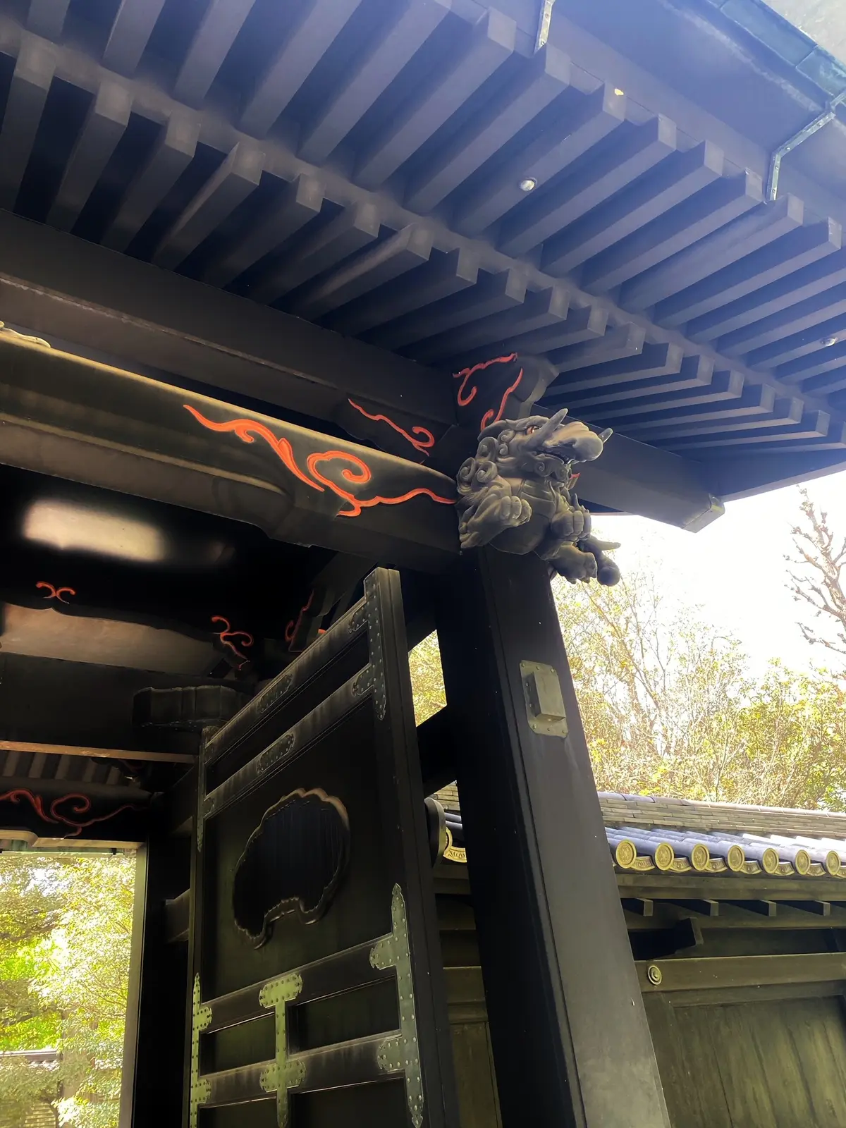 秋へつなぐ白シャツコーデ 2選 の画像_10