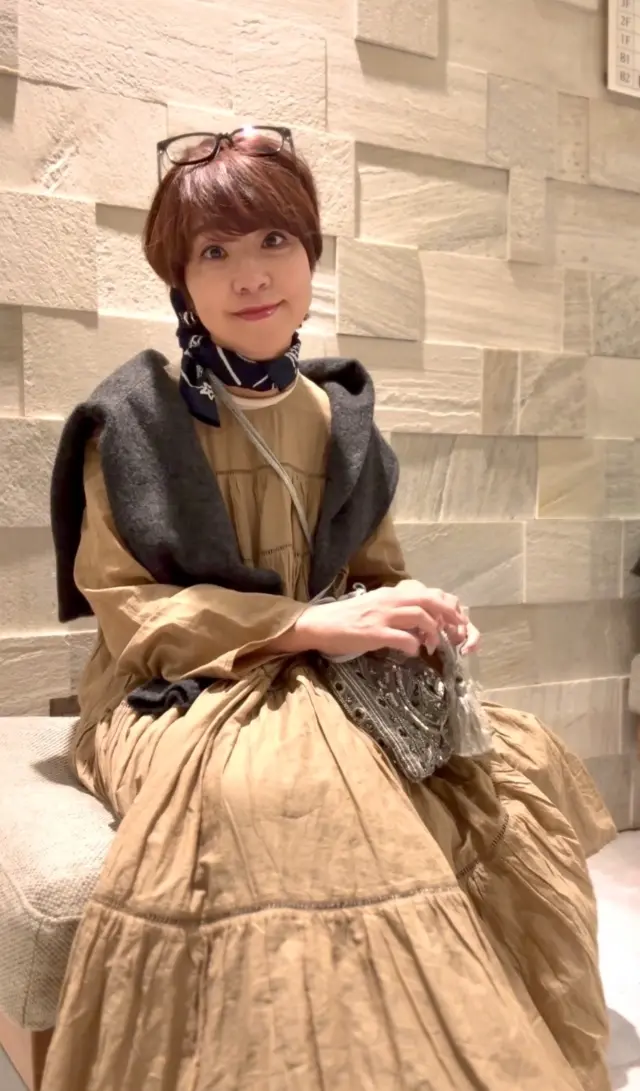 冬のマフラー、バンダナで顔周りの印象に差の画像_5