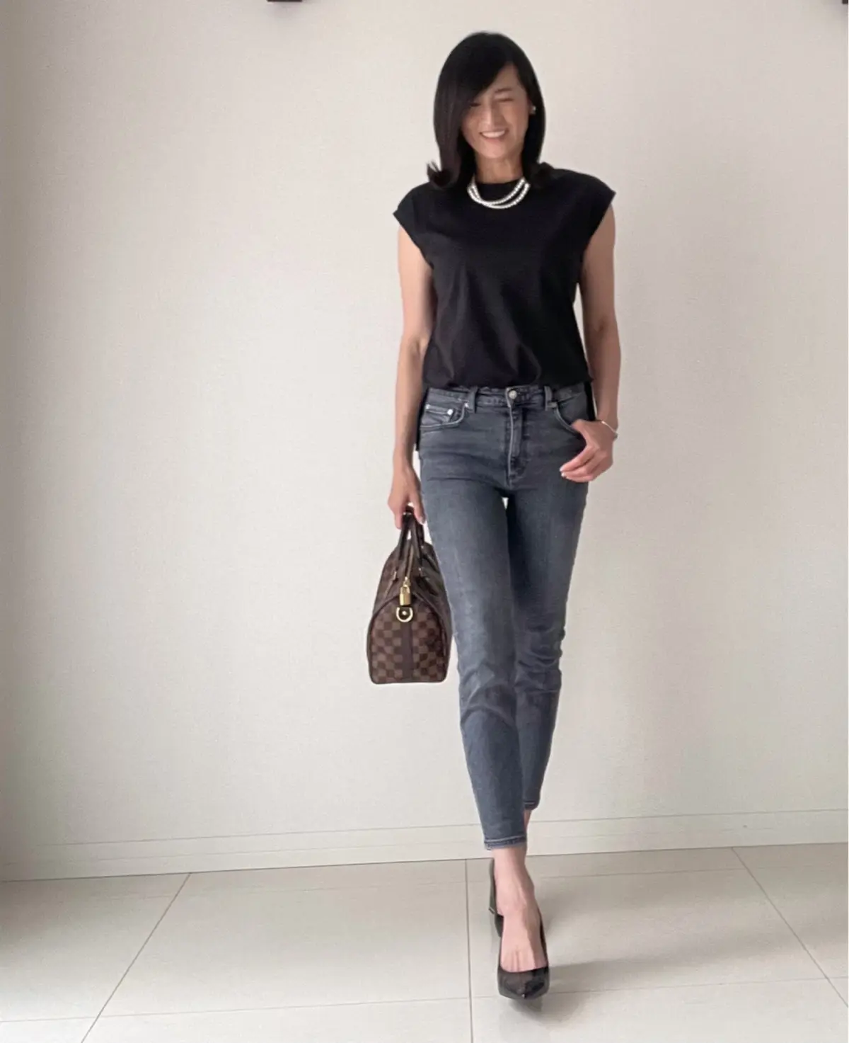 パールをプラスしてデニムスタイルを格上げの画像_1