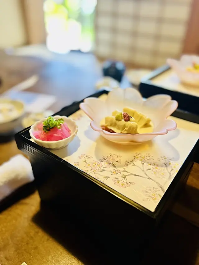 先付のゆば刺し