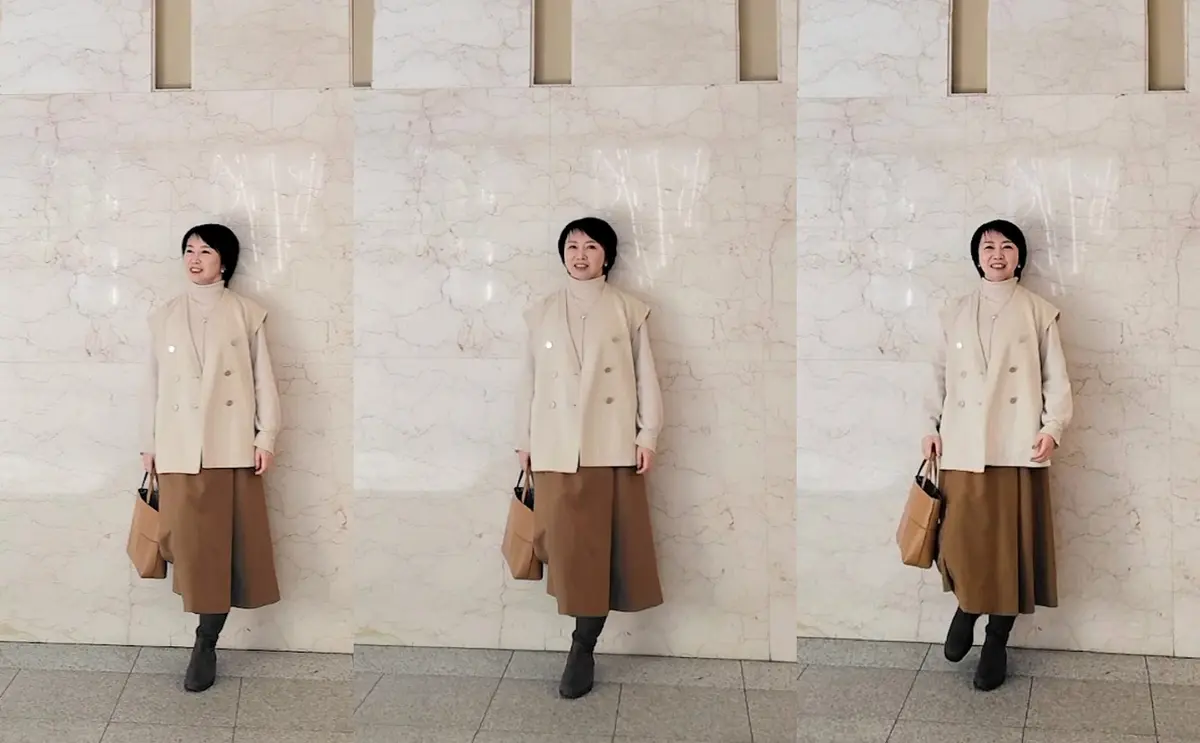 女子会はオフホワイトのジレで優しい印象にの画像_1