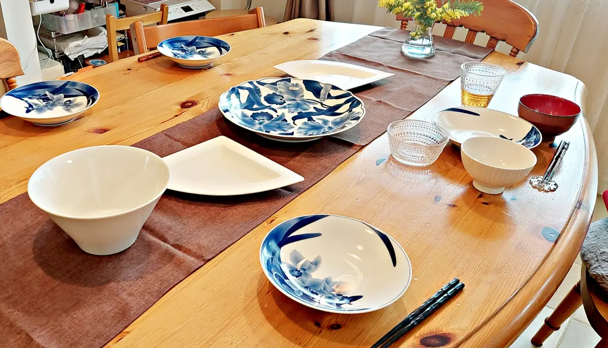 今年のミモザはテーブルコーディネートでの画像_9