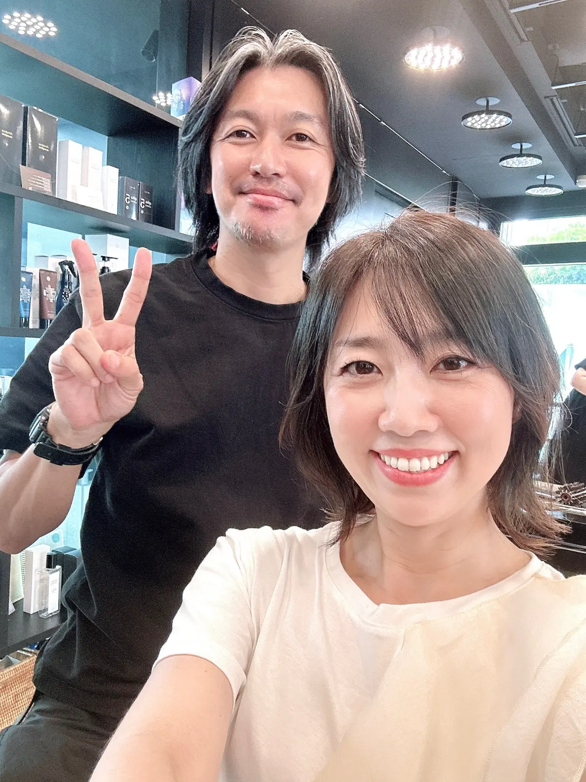 【50代の夏ヘア】帽子も似合うくびれミデの画像_5