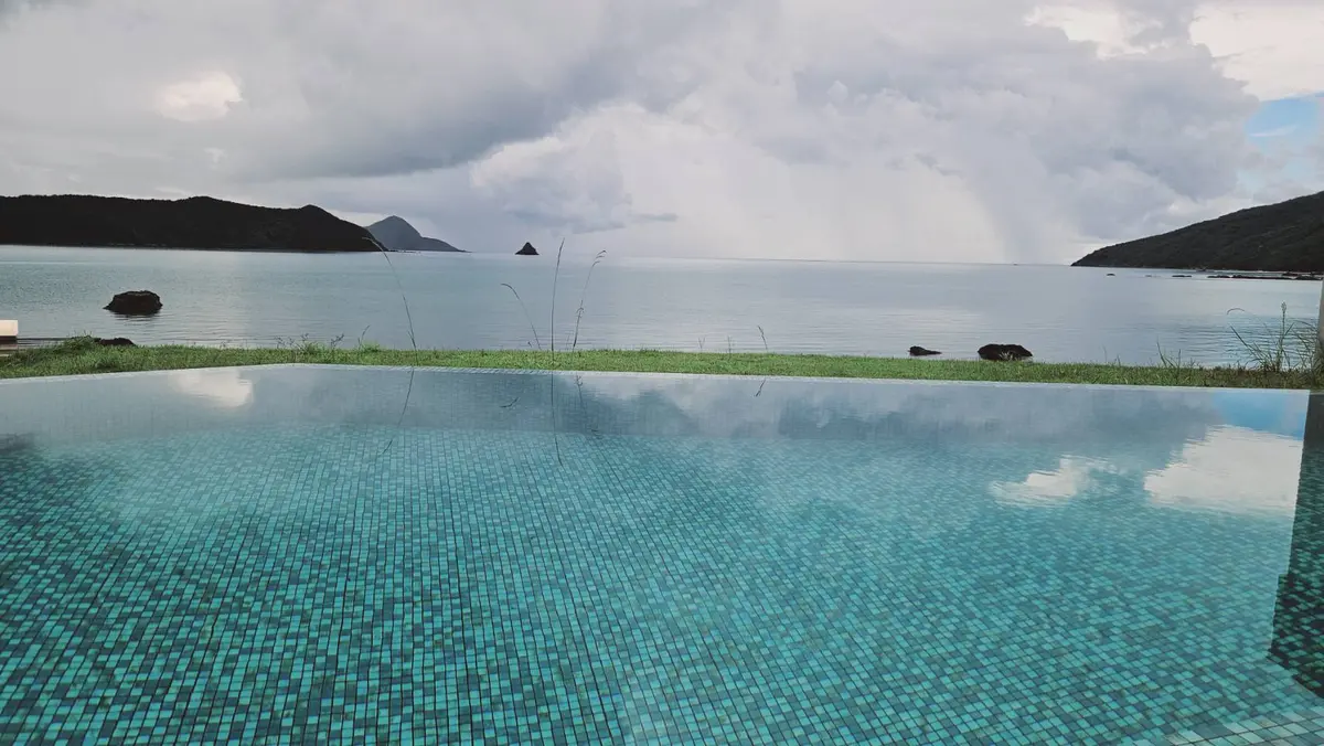 インフィニティプール