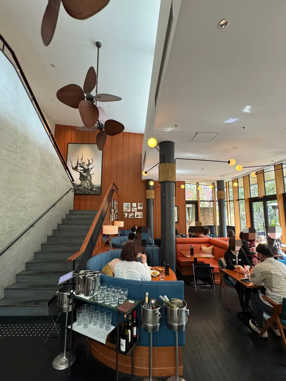 TWELVE GARDENS BAR&GRILL