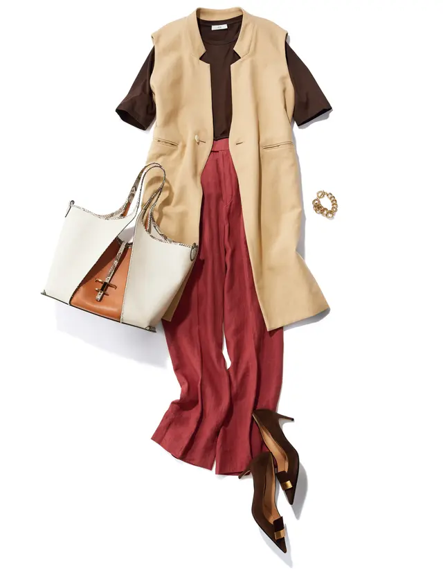 立体フォルムで背中やヒップをカバーし、あかぬける