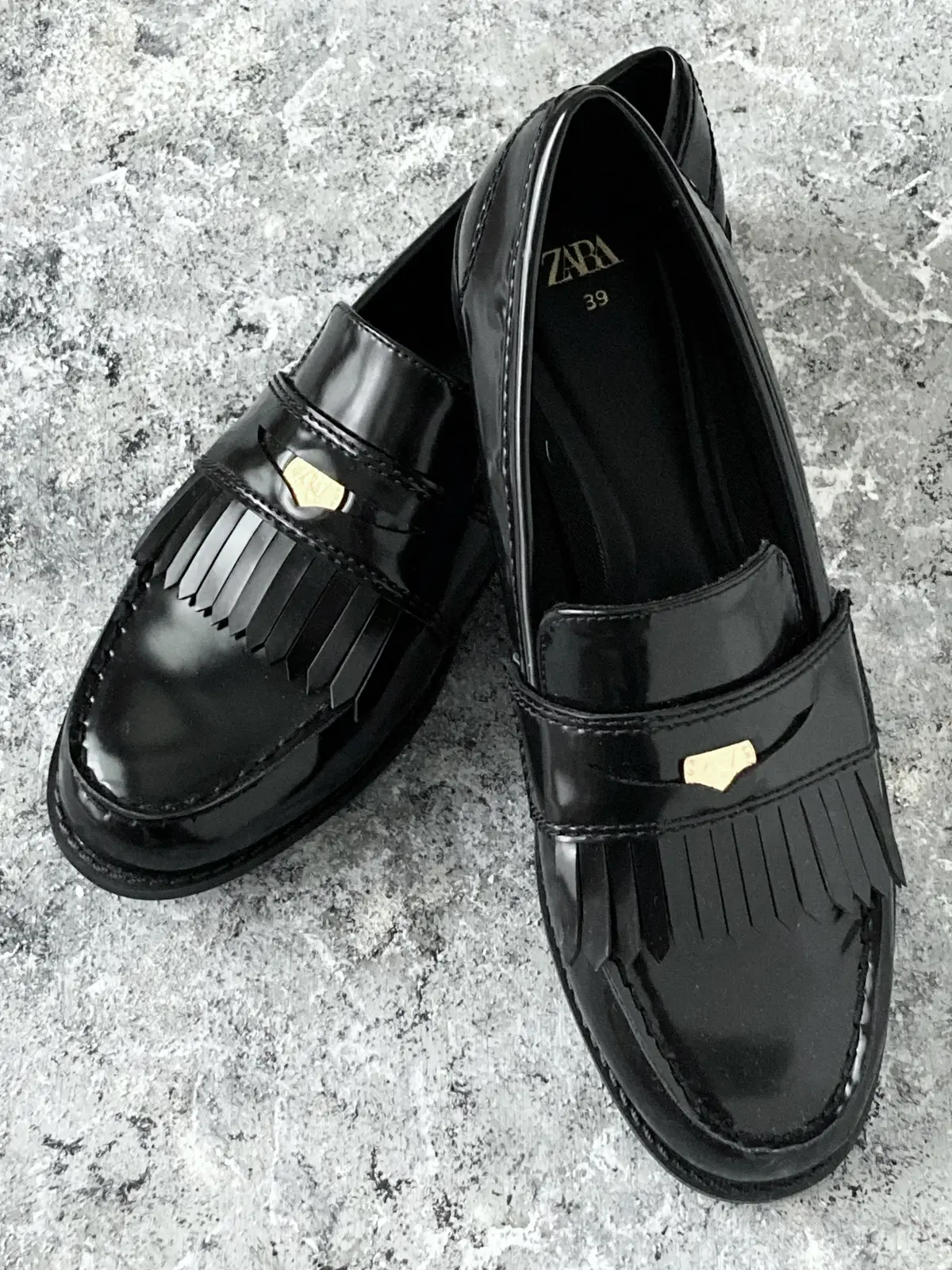 éclat エクラ　Jマダム　トモコ　知子　ブログ　札幌　北海道　ザラ　ZARA 靴