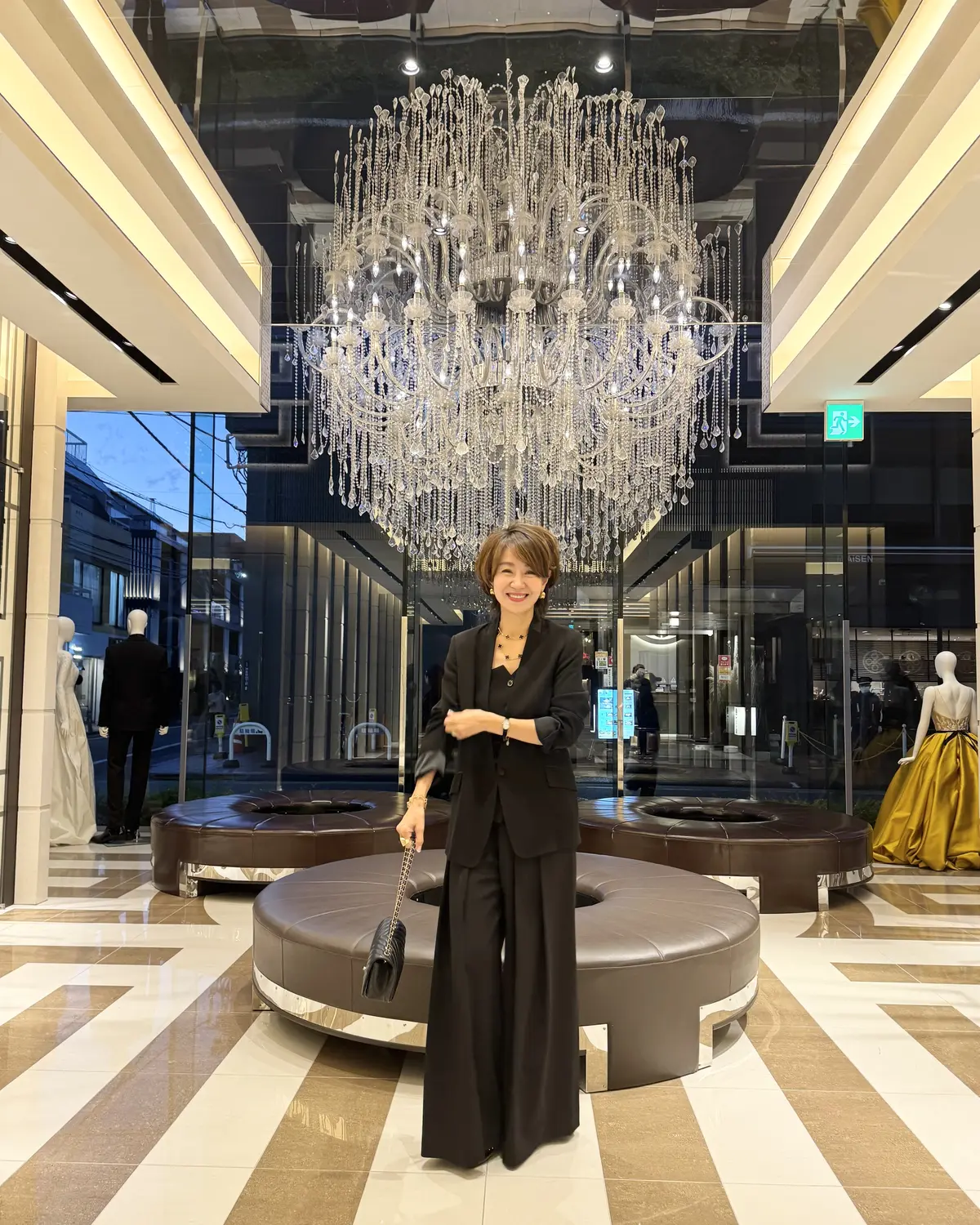 "ソワレ・ドゥ・エクラ"装いの画像_7