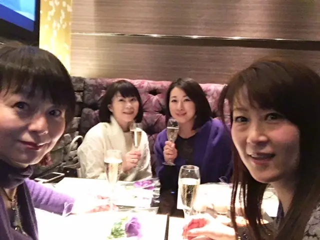 2018年トレンドカラーが発表されましたの画像_2